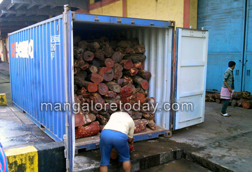 red sandalwood smuggle in mangalore port
